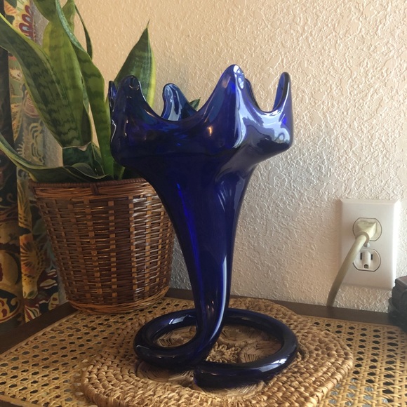 Handblown Large Flowering Cobalt Blue Coiled Vase Mid-Century Modern - Picture 3 of 14